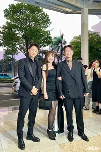 Minh Tu's Spectacular Wedding: A Night of High Fashion and Celebrity Glamour - image 10