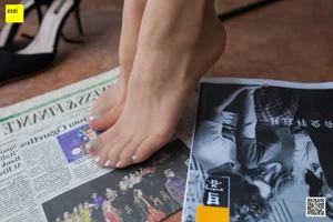 Sophisticated Reading Time with Jun Jun: A High-Fashion IESS Editorial - image 22