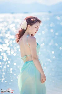 Chic Spaghetti Strap Tops: 89+ Stunning Summer Fashion Ideas and Styling Tips - image 55