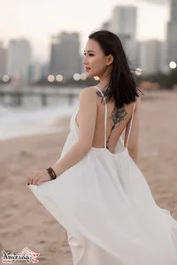 Chic Spaghetti Strap Tops: 89+ Stunning Summer Fashion Ideas and Styling Tips - image 51