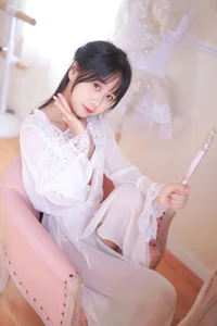 Elegant White Tea Aesthetic Cosplay by Meng Ya Er o0 - Traditional Hanfu Inspired Fashion Photography and Minimalist Lifestyle Inspiration - image 12