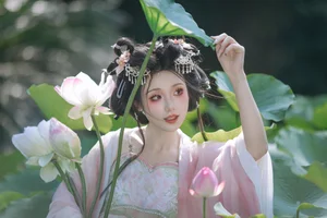 YiTuYu Art Language Vol.7314: Featuring the Radiant Yi Zhi Mu Yao Yao - image 0