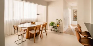 Transform 150m2 apartment into a cozy gathering space by removing partition walls - image 17