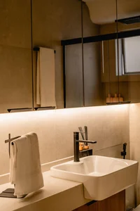 Transform 150m2 apartment into a cozy gathering space by removing partition walls - image 19