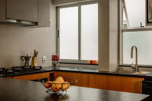 Transform 150m2 apartment into a cozy gathering space by removing partition walls - image 13