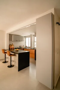 Transform 150m2 apartment into a cozy gathering space by removing partition walls - image 11