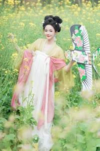 YiTuYu Art Language Vol.10204 Featuring Nan Zhi - Elegant Photography Collection - image 5