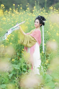 YiTuYu Art Language Vol.10204 Featuring Nan Zhi - Elegant Photography Collection - image 2