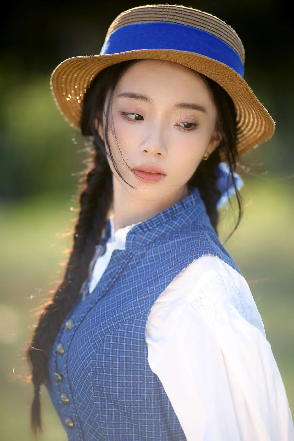 Timeless Beauty: YiTuYu Art Language Vol.10308 Showcasing Yi Ming