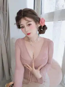 Feminine Coser: Charming Grace in Elegant Pink Attire 2024-11-24 - image 22