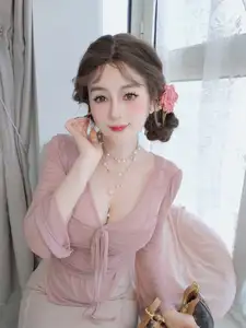 Feminine Coser: Charming Grace in Elegant Pink Attire 2024-11-24 - image 12