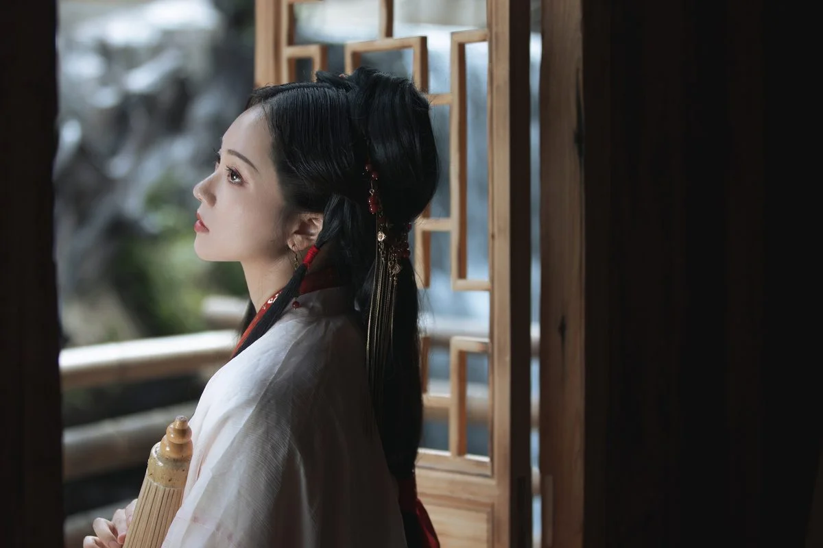 Art Language Vol.5220 Featuring Qiu Da Da - YiTuYu Photography Gallery