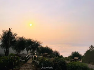 Chasing Clouds in Ta Xua: A Breathtaking Guide to Khe Cai Village Sunsets - image 6