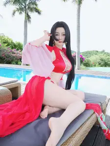 Coser Baiyin81 Transforms into Alluring Boa Hancock | Fantia 2024年12月 Part01 - image 15