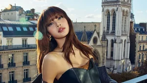 Lisa's Most Iconic Fashion Moments of 2024: A Year of Style Evolution - image 6
