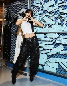 Lisa's Most Iconic Fashion Moments of 2024: A Year of Style Evolution - image 0