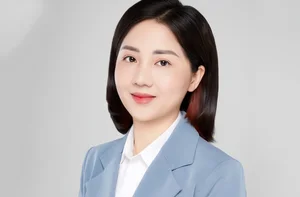 Vietnam's Youngest Female Associate Professor of 2024: A Blend of Beauty and Academic Excellence - image 5