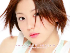 Exploring the Captivating Beauty and Unique Style of Modern Japanese Portraits - image 1