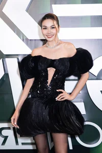 Miss Cosmo and Top Vietnamese Celebrities Shine at Exclusive High-Fashion Runway Event - image 0