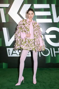 Miss Cosmo and Top Vietnamese Celebrities Shine at Exclusive High-Fashion Runway Event - image 9