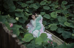 Exploring the Aesthetic Brilliance of YiTuYu Art Language Vol.7359 Wu Sui Sui - image 4