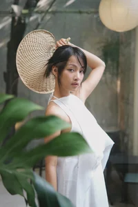 The Ethereal Beauty of the Hung Yen Muse: A Pure Aesthetic Journey - image 3
