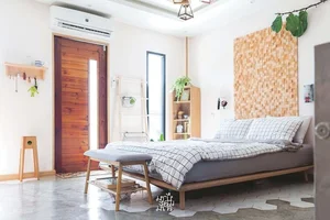 Innovative 4-Meter Townhouse Transformation: Merging a Professional Garage with Modern Living - image 9