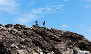 Exploring the Ancient 400-Million-Year-Old Black Rock Cliffs of Ban Than in Quang Nam - image 2