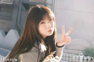 The Rising Popularity and Style of the Famous Voice Acting Hot Girl - image 3