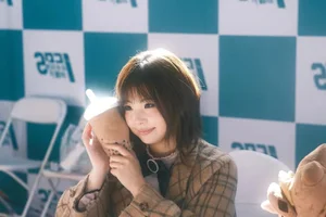 The Rising Popularity and Style of the Famous Voice Acting Hot Girl - image 1