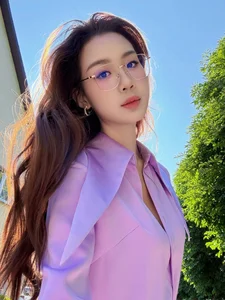 Miss Intercontinental Bao Ngoc Radiates Elegance and Glamour During Her European Tour - image 5