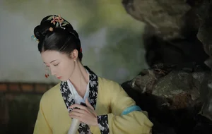 YITUYU Art Language 2024.01.17: Mao Chaoxi Baby in 'No Wind, No Moon' - image 7