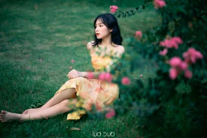 Stunning Gallery of Phan Thi Hong Sang: Capturing the Essence of Elegance and Modern Charm - image 15