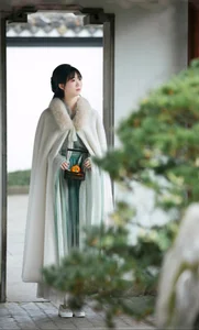 Visual Elegance in YiTuYu Art Language Vol.6413 Featuring He Zhou Xi E16 - image 5