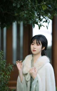 Visual Elegance in YiTuYu Art Language Vol.6413 Featuring He Zhou Xi E16 - image 14