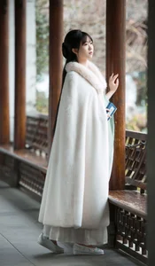 Visual Elegance in YiTuYu Art Language Vol.6413 Featuring He Zhou Xi E16 - image 17
