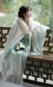 Visual Elegance in YiTuYu Art Language Vol.6413 Featuring He Zhou Xi E16 - image 9