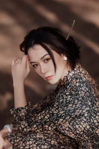 YiTuYu Art Language Vol.4624 Featuring the Elegant Qian Qian - image 3