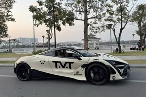 McLaren 720S TopCar Design Edition: A Masterpiece of Carbon Fiber in Vietnam - image 4