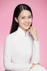Rising Star Nguyen Hoang My Van: A Potential Contender for the Miss Vietnam Title - image 6