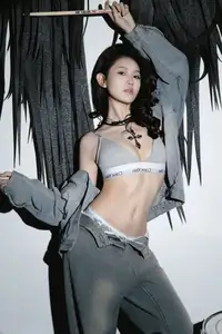 Art Language Vol.8714: Ni Ni - The Alluring Rock Girl with Unmistakable Charisma - image 9