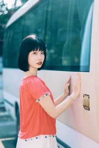 YiTuYu Art Language Vol.10184 Chen Cheng Er: An Elegant 29-Photo Collection of Modern Portraiture - image 5
