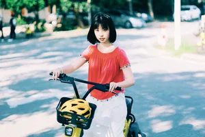 YiTuYu Art Language Vol.10184 Chen Cheng Er: An Elegant 29-Photo Collection of Modern Portraiture - image 14