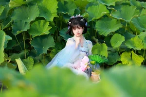 Art Language Vol.7404: The Elegant Visual Narrative of Yi Ming by YiTuYu - image 0