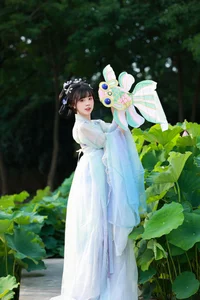 Art Language Vol.7404: The Elegant Visual Narrative of Yi Ming by YiTuYu - image 7