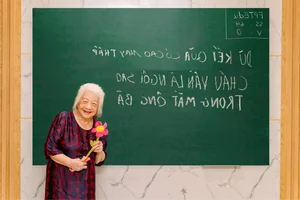 Heartwarming Ways Grandparents Celebrate Students After Final Exams and Academic Milestones - image 1