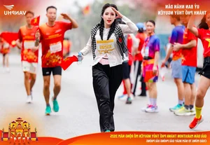 Meet the Vietnamese Nurse Inspiring Thousands as the Ultimate Running Goddess and Fitness Icon - image 4