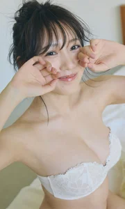 Yokono Sumire Weekly Playboy Digital Photo Book: 'Nando Datte' Full Gallery - image 5