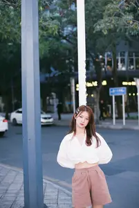 Urban Charm with Xiao Ming: A Glimpse into YiTuYu Vol.8806 - image 11