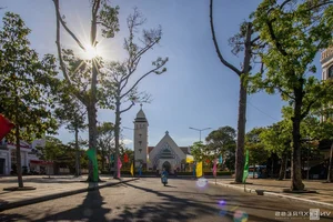 Vung Tau Travel Handbook 2024: A Complete Guide to Beaches, Food, and Sightseeing - image 1